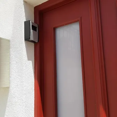 Apartmán Aurora Papas Provesende