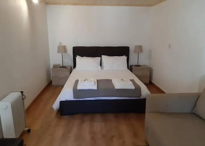 Aurora Papas Apartamento